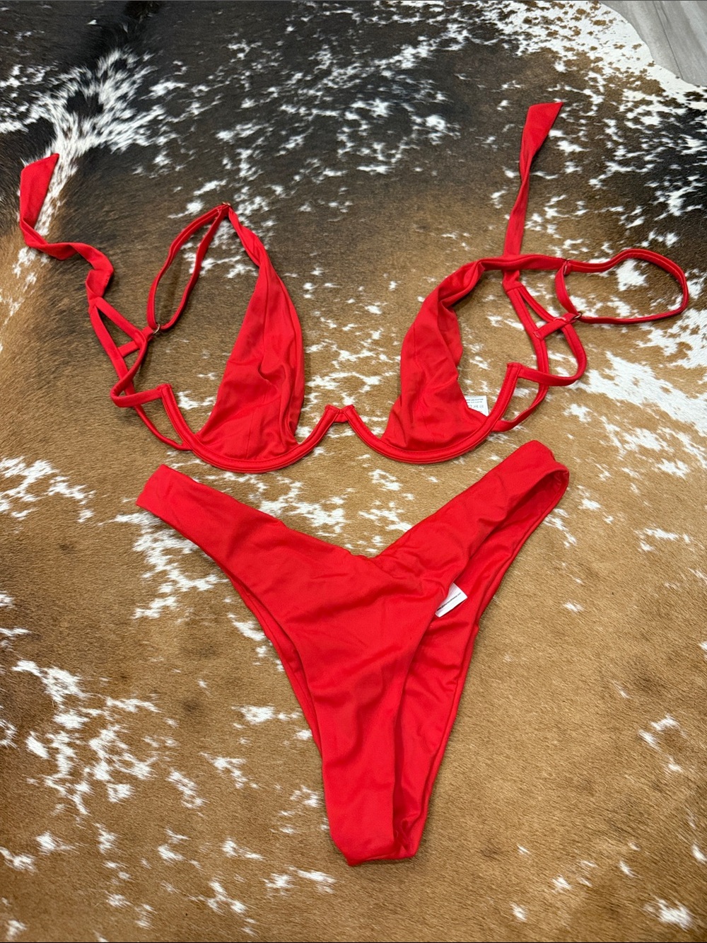 Women's Red Strappy Underwire Bikini Set